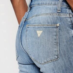 GUESS Women's Distressed High Rise Jeans, Size 27